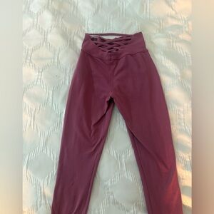 High-Waisted Leggings bombshell